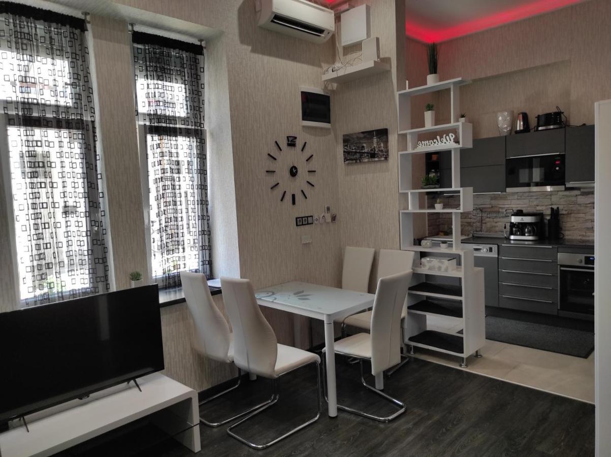 Corvinus Apartman Budapest Exterior foto