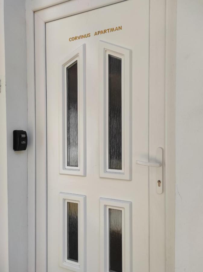 Corvinus Apartman Budapest Exterior foto